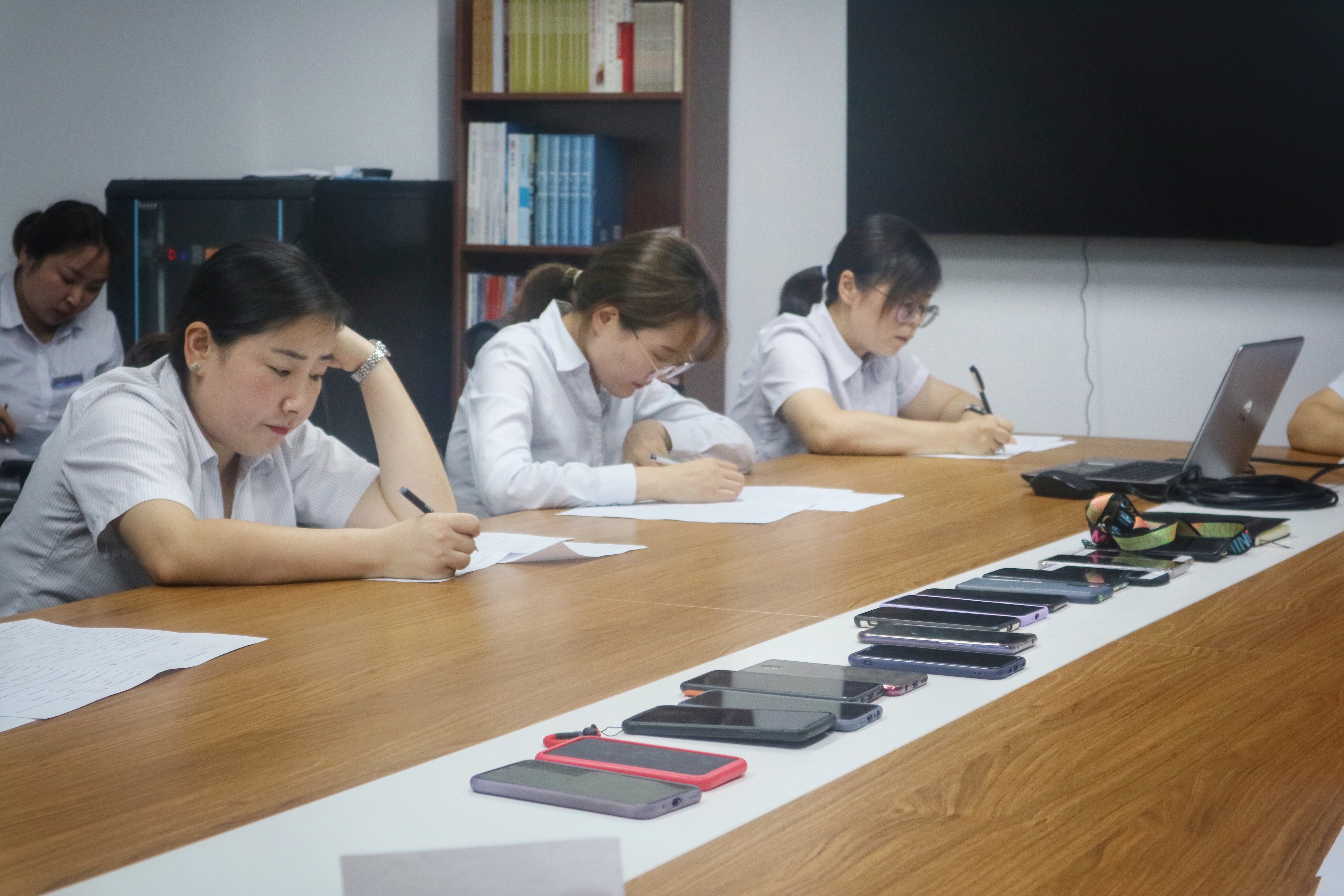 九游会老哥必备的交流社区_论坛帖吧